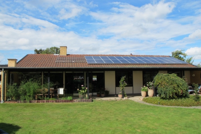 Huse med solceller stiger i gennemsnit med 3 procent i værdi.