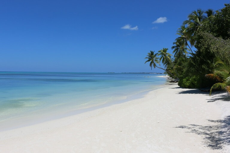 strand-maldiverne-ferie-rejser