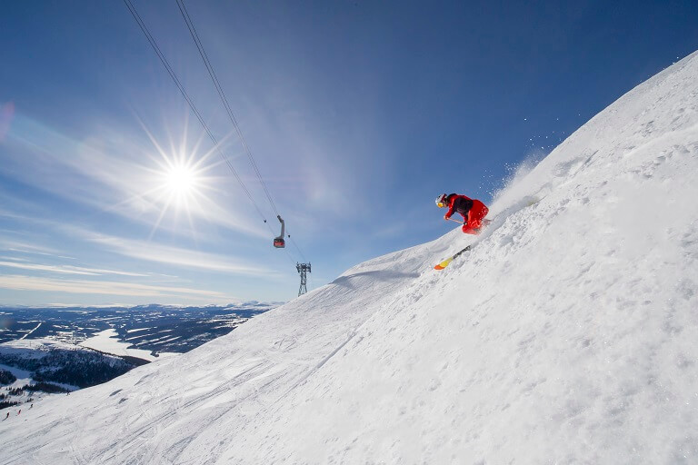 Action på ski i Åre