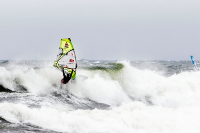 Kattegatkysten i Sverige er blevet populær blandt windsurfere.