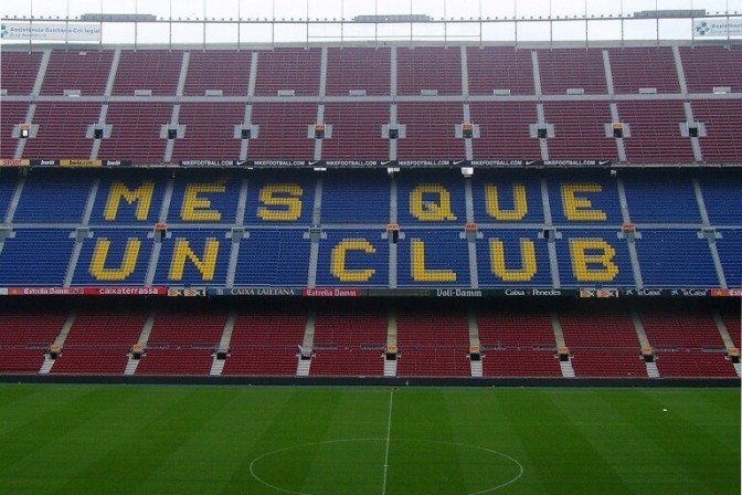 Camp Nou er et af de store, ikoniske fodboldstadions, du bør se, inden du dør.