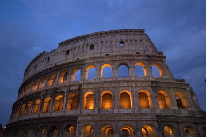 Colloseum er en af de mest markante bygningsværker i Rom.