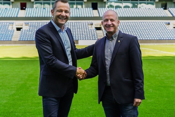 Beach Tours og Brøndby IF har begge rod i Vestegenen og nu indleder de et samarbejde.