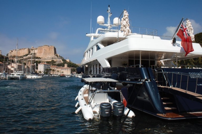 Korsika er ren nydelse i det dejlige Middelhav.