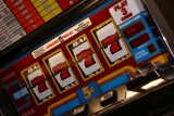 Vind penge på spilleautomater på internettet